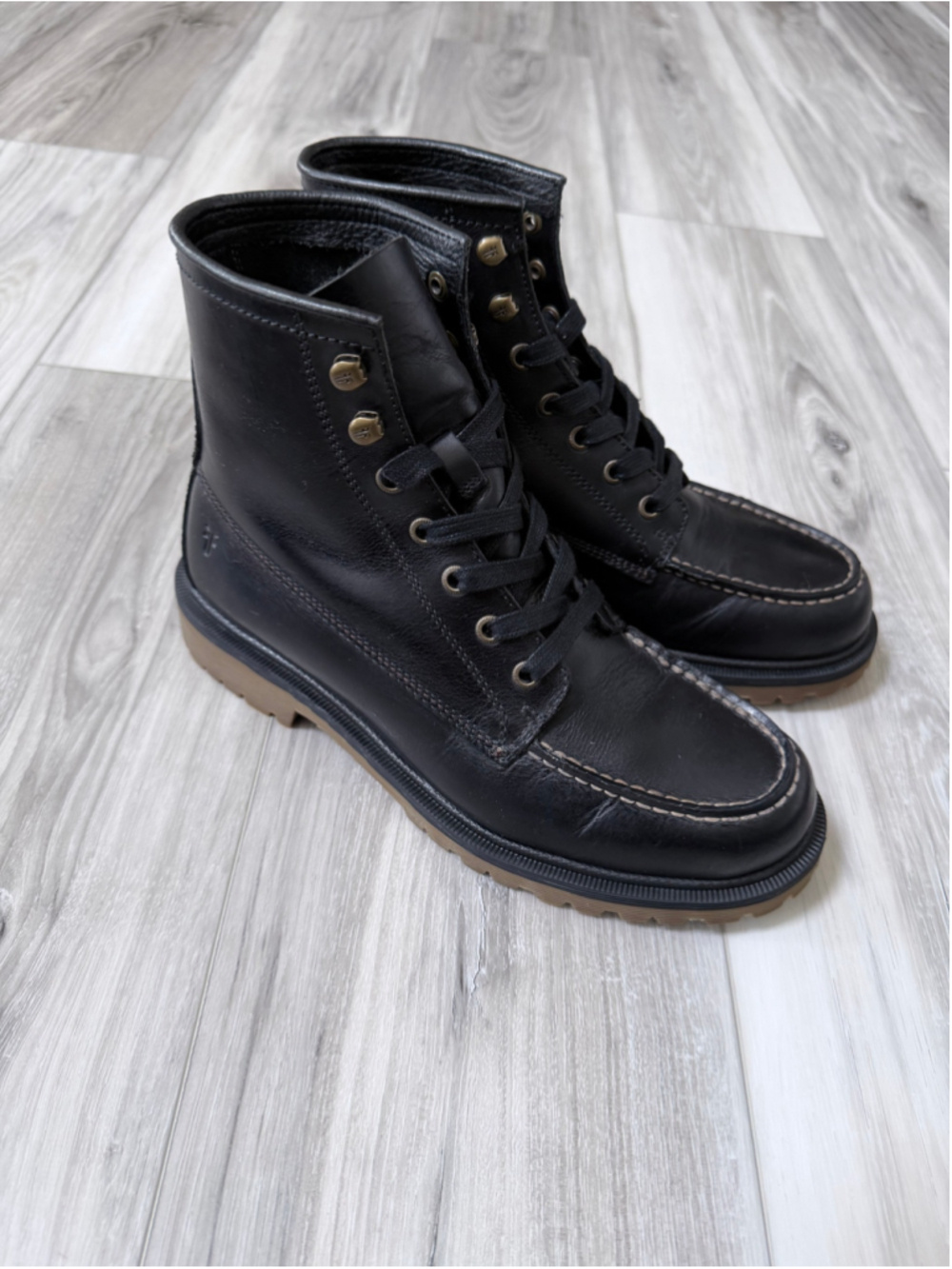 Frye Men’s Black Leather Moc Toe Lace Up Boots Size 7 Lug Sole - Picture 2 of 10
